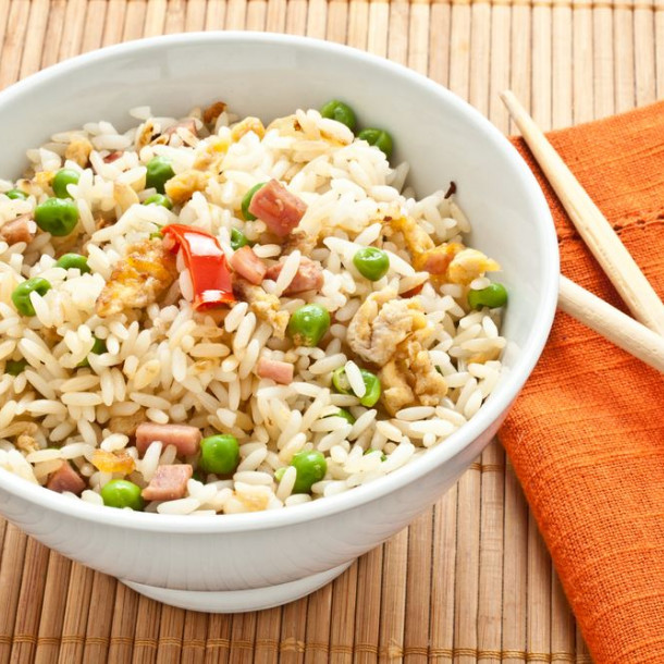 Wok de riz frit cantonnais Wok de riz frit cantonnais