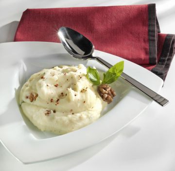 Purée de céleri rave aux pommes et aux noix Purée de céleri rave aux pommes et aux noix