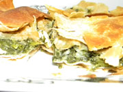 Spanakopita - feuilleté aux épinards et à la feta (Crète) Spanakopita - feuilleté aux épinards et à la feta (Crète)