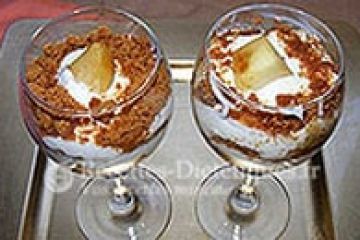 Verrines de speculoos aux pommes et fromage blanc Verrines de speculoos aux pommes et fromage blanc