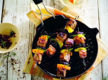 Brochettes de canard, prune et orange Brochettes de canard, prune et orange