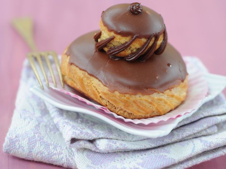 Religieuse au chocolat