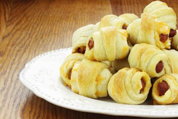 Mini-croissants à la saucisse Mini-croissants à la saucisse