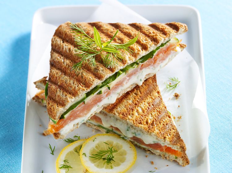 Croque-monsieur au saumon et au Boursin, facile et pas cher Croque-monsieur au saumon et au Boursin, facile et pas cher