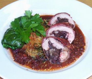 Cuisse de dinde farcie au boudin noir Cuisse de dinde farcie au boudin noir