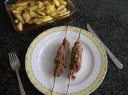 Souvlakis en brochettes pour mettre dans pita (Crète) Souvlakis en brochettes pour mettre dans pita (Crète)