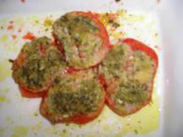 Tomates à la provençale avec chapelure Tomates à la provençale avec chapelure