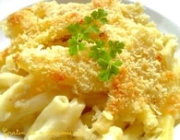 Gratin de macaronis à la béchamel et au Comté Gratin de macaronis à la béchamel et au Comté