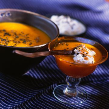 Velouté de potiron au caviar Velouté de potiron au caviar