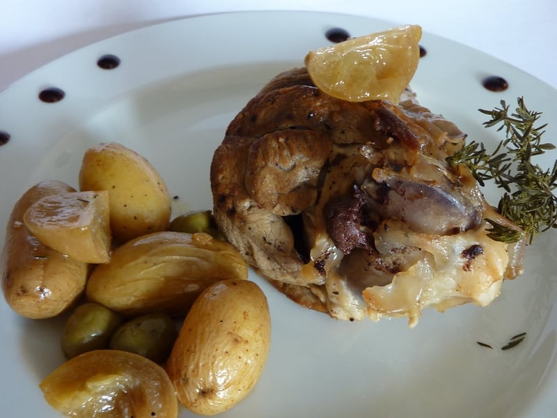 Souris d'agneau confite citron et olive Souris d'agneau confite citron et olive