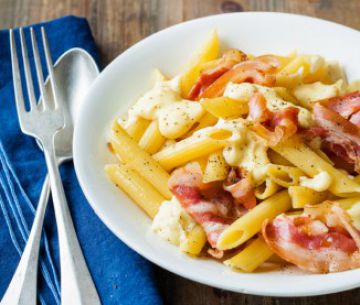 Penne à la pancetta, sauce à la raclette Penne à la pancetta, sauce à la raclette