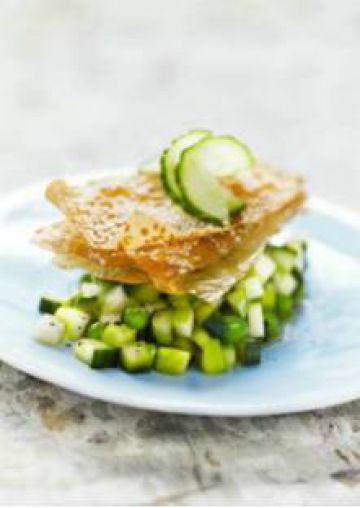 Tartare tout vert de concombre et légumes Tartare tout vert de concombre et légumes