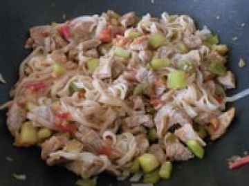 Wok de porc aux légumes Wok de porc aux légumes
