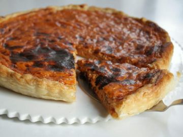 Tarte au thon & à la tomate Tarte au thon & à la tomate