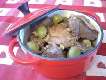 Canard aux olives, ail et échalotes Canard aux olives, ail et échalotes