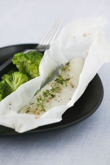Papillotes de merlu aux herbes et graines de fenouil Papillotes de merlu aux herbes et graines de fenouil