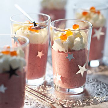 Crème de betteraves aux œufs de saumon, facile Crème de betteraves aux œufs de saumon, facile