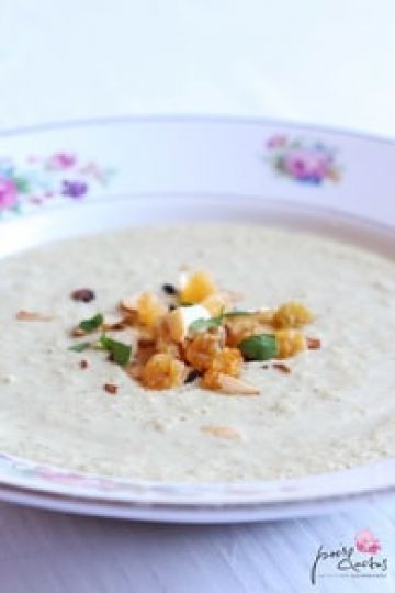 Soupe de brocolis, pommes et lait de coco Soupe de brocolis, pommes et lait de coco