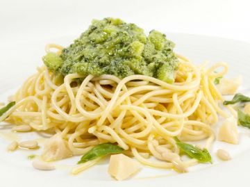 Pâtes sauce pesto-kiwi Pâtes sauce pesto-kiwi