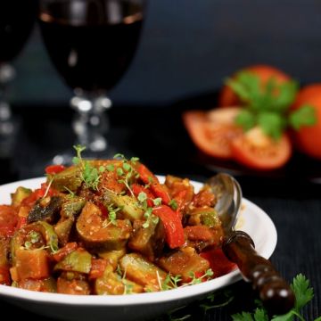 Aubergines et courgettes à la tomate Aubergines et courgettes à la tomate