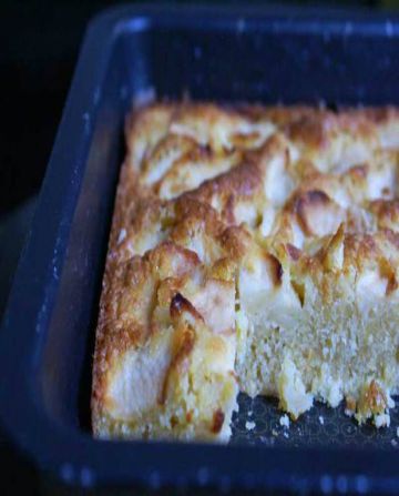 Gâteau aux pommes, amandes et rhum 