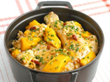 Cocotte de poulet à la mangue Cocotte de poulet à la mangue