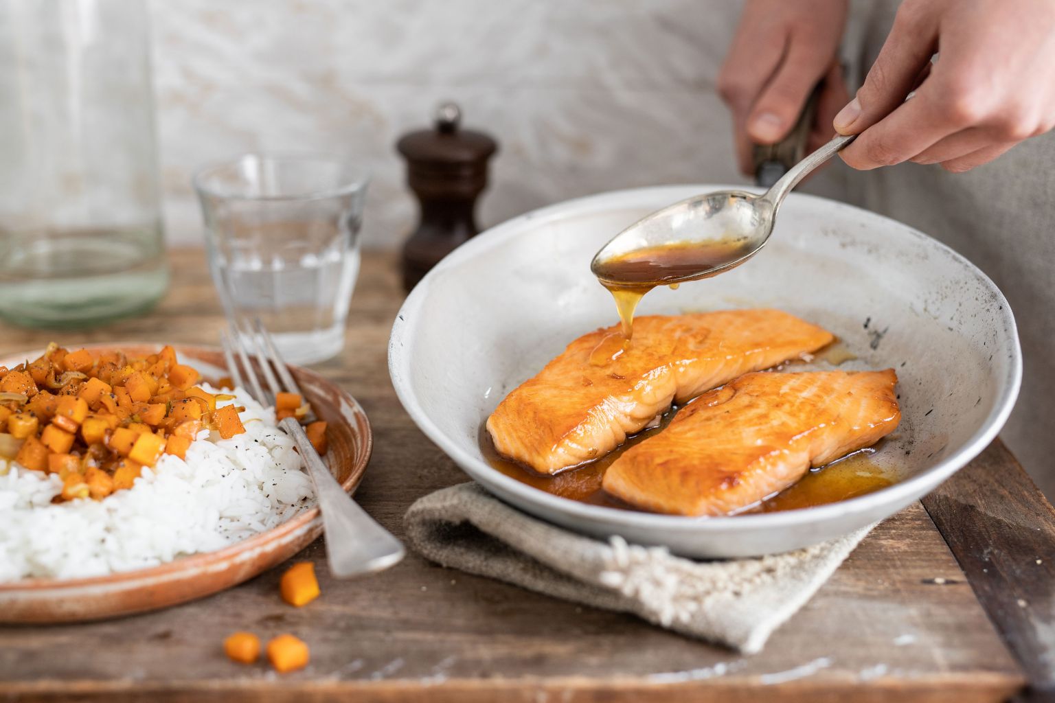 Pavés de saumon laqués à l'érable Pavés de saumon laqués à l'érable
