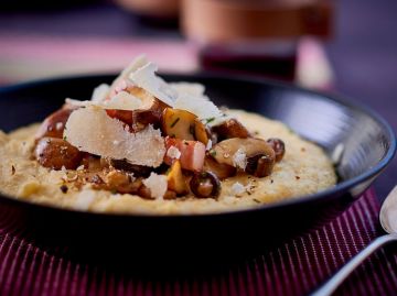 Polenta crémeuse aux champignons des bois Polenta crémeuse aux champignons des bois