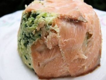 Timbales de saumon aux courgettes Timbales de saumon aux courgettes