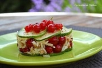 Salade de riz au thon, courgette et groseilles rouges Salade de riz au thon, courgette et groseilles rouges