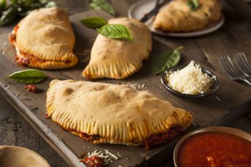 Calzone à la bolognaise