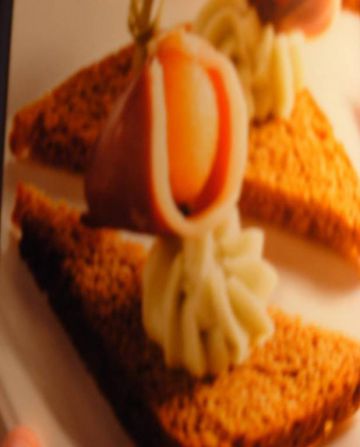 Melon et magret fumé sur toast de pain d'épices Melon et magret fumé sur toast de pain d'épices