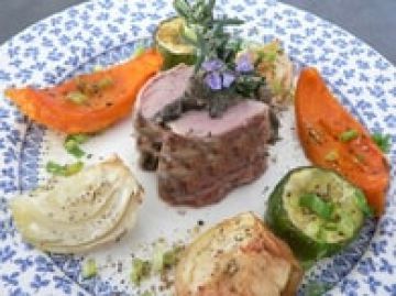 Filet mignon aux légumes et fruits d'hiver Filet mignon aux légumes et fruits d'hiver