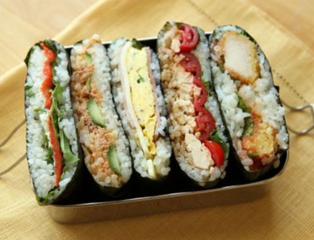 Onigirazu - le sandwich Maki Onigirazu - le sandwich Maki