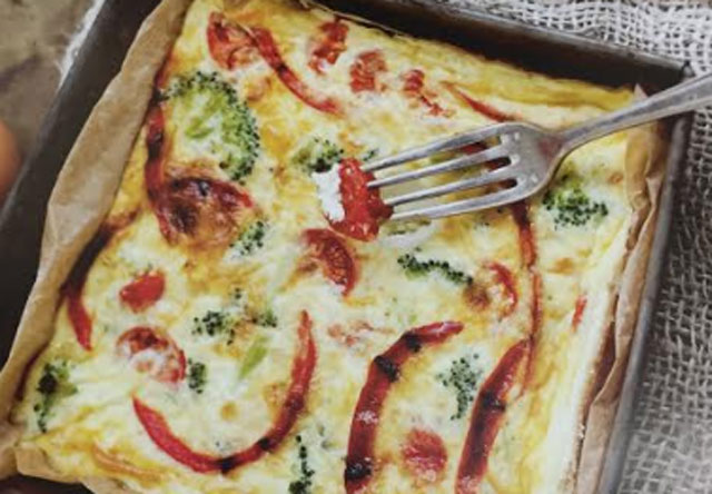 Flan de brocoli, tomates et poivron Flan de brocoli, tomates et poivron