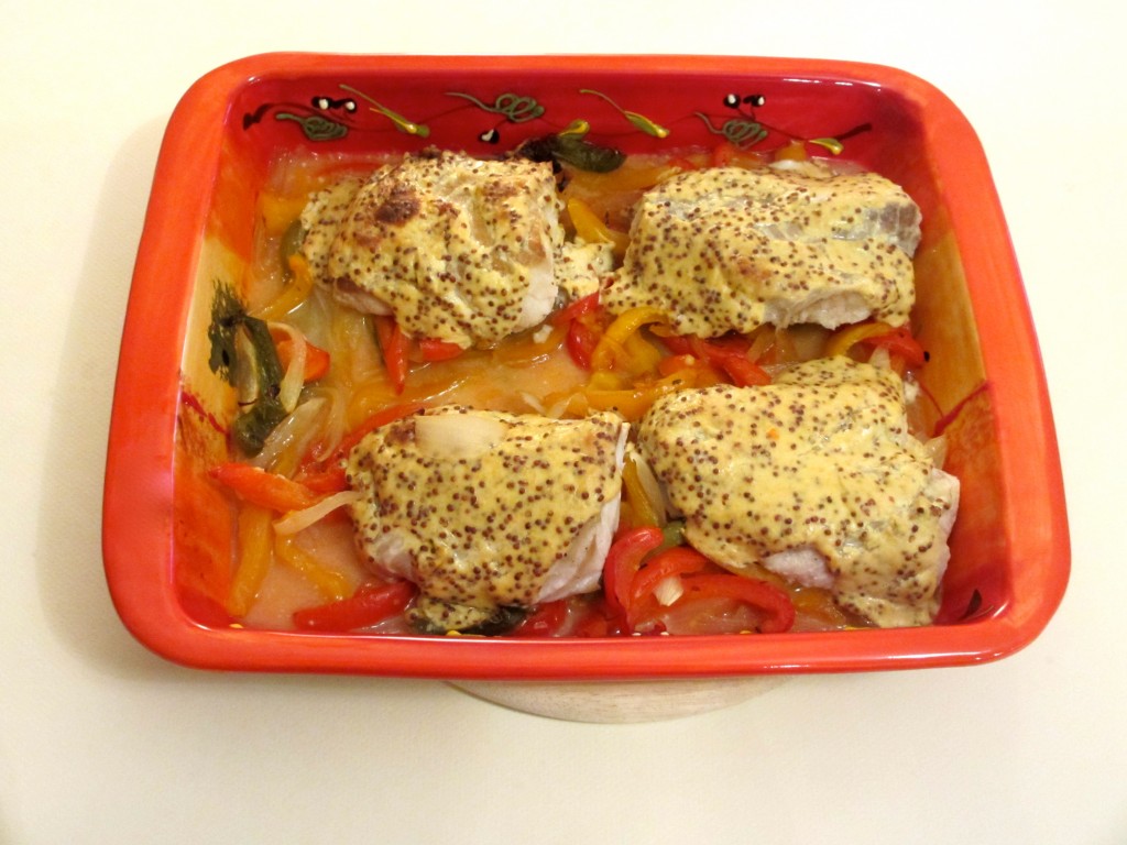 Lieu noir à la sauce moutarde et aux poivrons Lieu noir à la sauce moutarde et aux poivrons