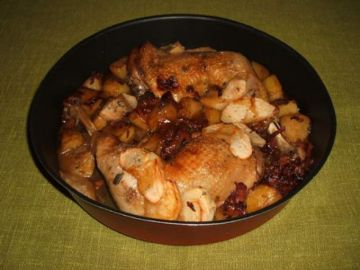 Poulet aux deux pommes Poulet aux deux pommes