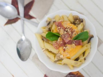 Pâtes d'hiver au jambon et potiron Pâtes d'hiver au jambon et potiron
