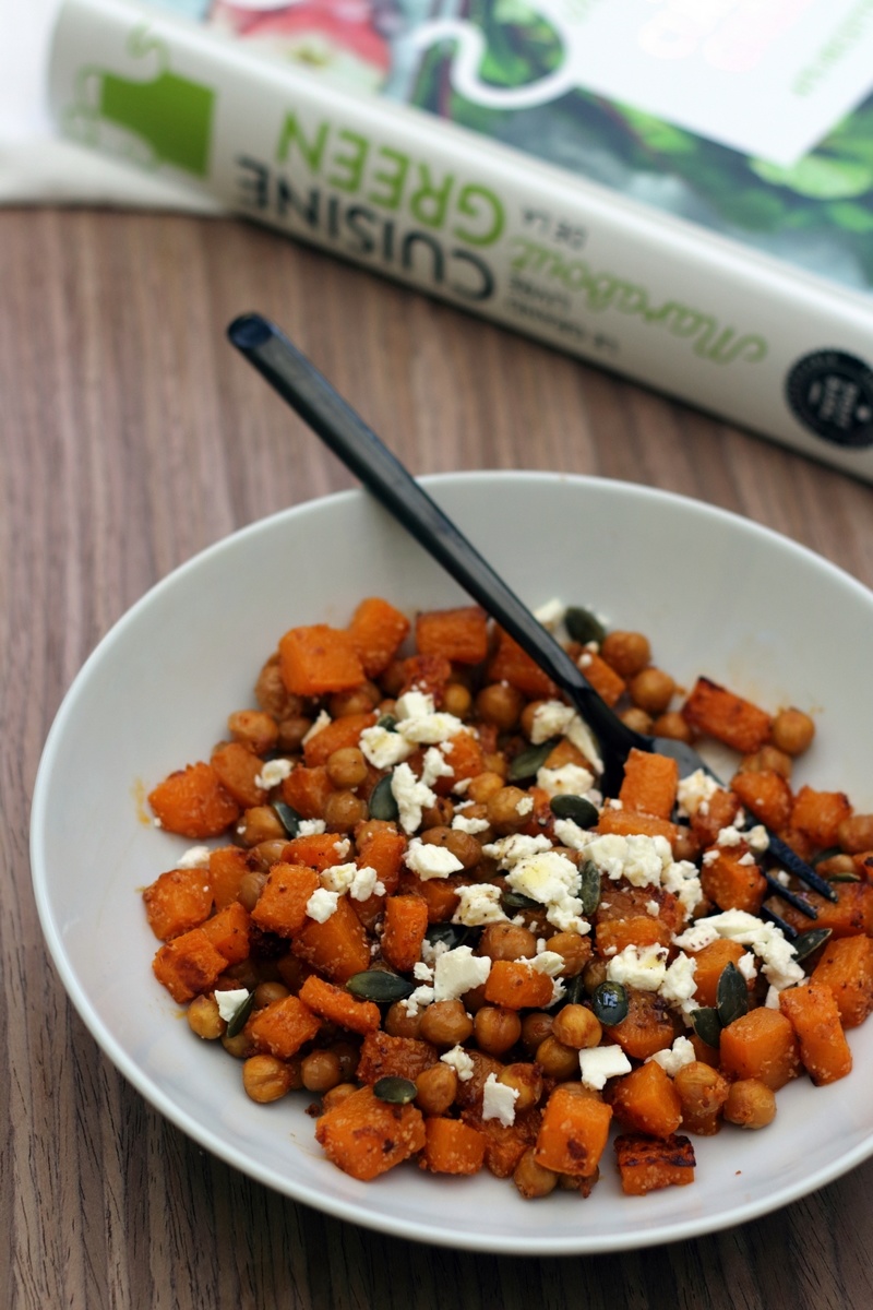 Salade de pois chiches, butternut, fêta Salade de pois chiches, butternut, fêta