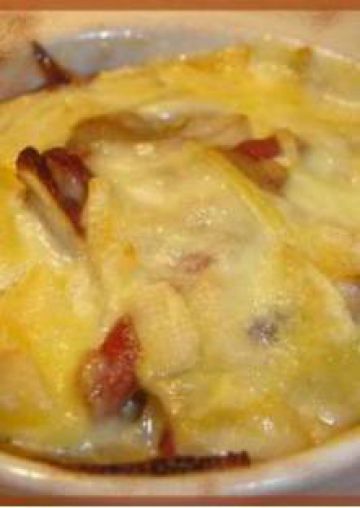 Tartiflette aux endives et aux pommes Tartiflette aux endives et aux pommes