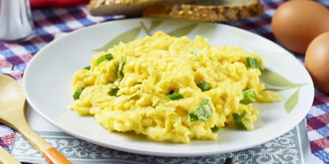 Œufs brouillés à la normande Œufs brouillés à la normande