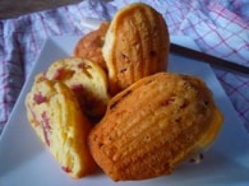Madeleines au reblochon et bacon Madeleines au reblochon et bacon