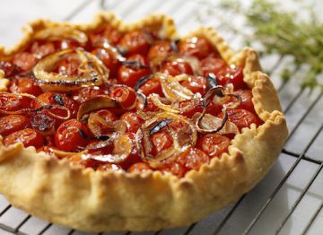 Tarte aux tomates cerise et aux oignons Tarte aux tomates cerise et aux oignons