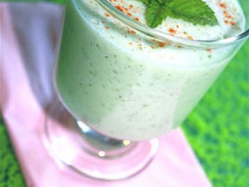Gaspacho concombre menthe crème