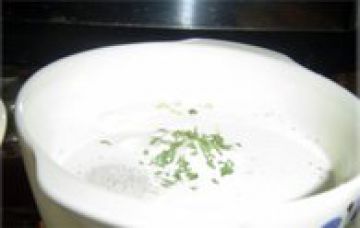 Oeufs cocotte à la crème de saumon Oeufs cocotte à la crème de saumon
