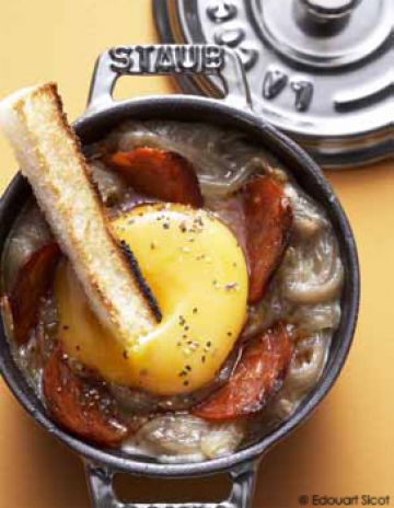 Œufs cocotte aux oignons Œufs cocotte aux oignons