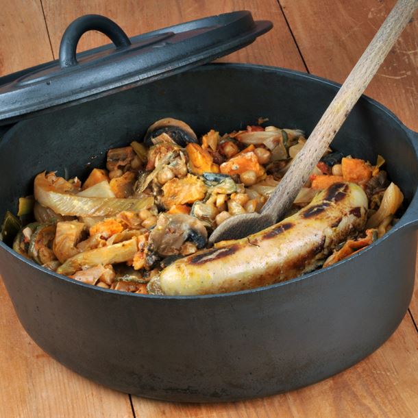 Potée de chou-pommes de terre-carottes et saucisse Potée de chou-pommes de terre-carottes et saucisse