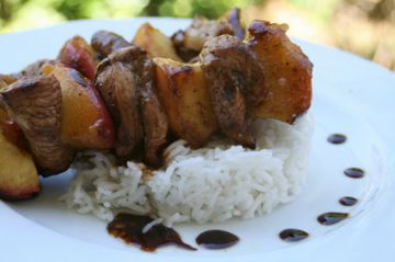 Brochettes de volailles aux nectarines Brochettes de volailles aux nectarines