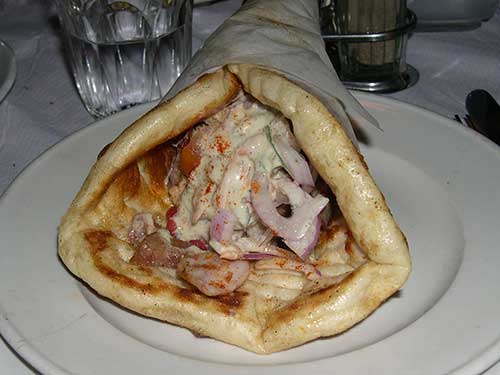 Pitas - pain pita (Crète) Pitas - pain pita (Crète)