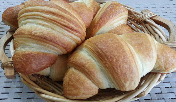 Croissants light 2 Croissants light 2